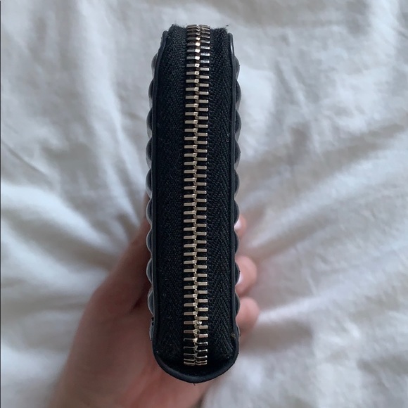 ✨SOLD✨ Saint Laurent - Monogram Zip Around Wallet - Picture 4 of 10